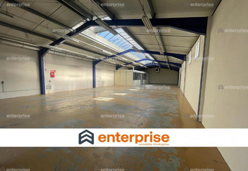 Local commercial - 300 m²