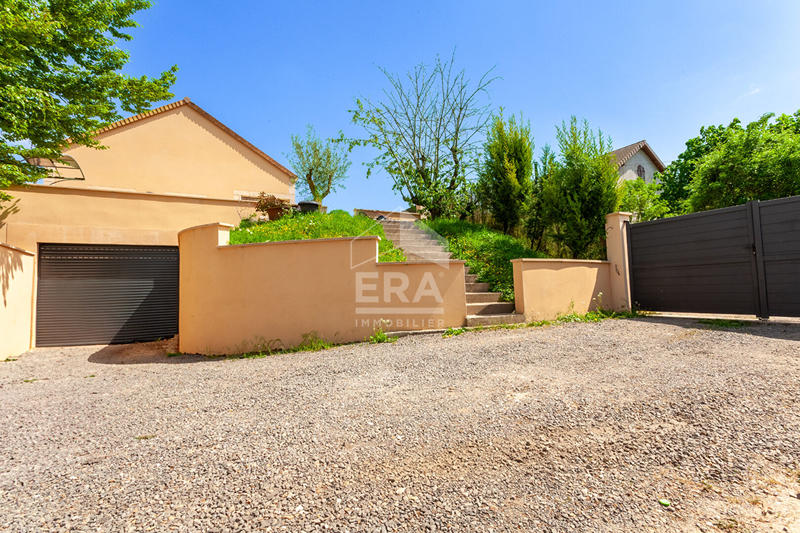 Maison - 135 m² - 6 pièces