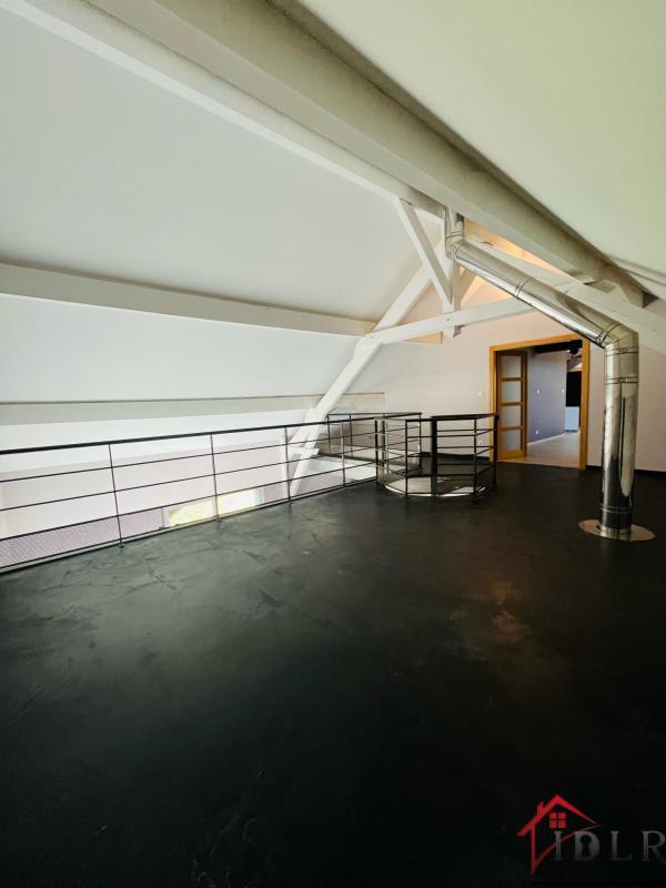 Maison - 240 m² - 7 pièces