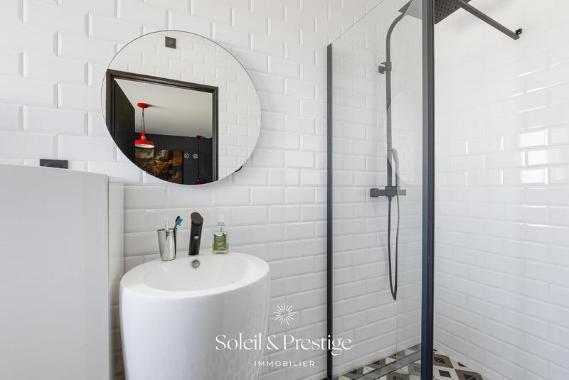 Maison - 180 m² - 4 pièces