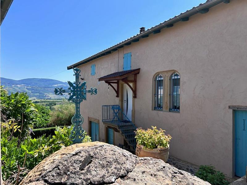 Maison - 167 m² - 6 pièces