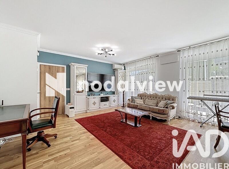 Appartement - 98 m² - 4 pièces