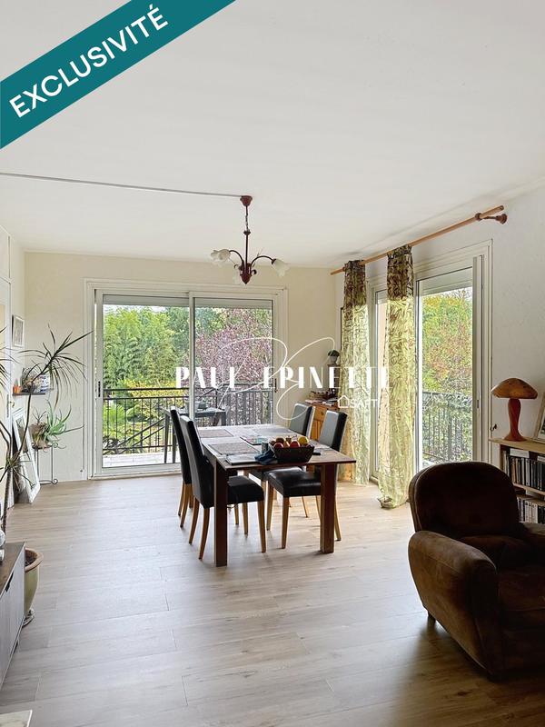 Maison - 209 m² - 6 pièces