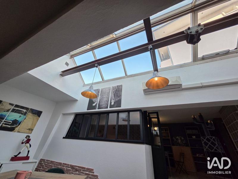 Appartement - 98 m² - 2 pièces