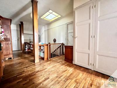 Appartement - 133 m² - 5 pièces