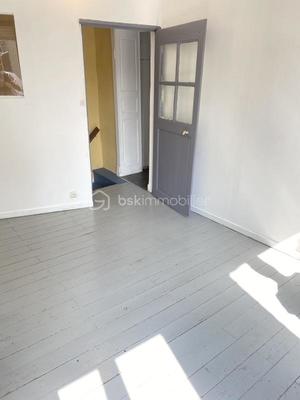 Maison de ville - 111 m² - 6 pièces