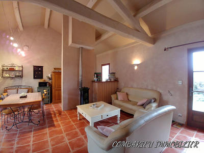 Maison - 180 m² - 7 pièces