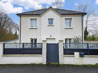 Pavillon - 100 m² - 6 pièces