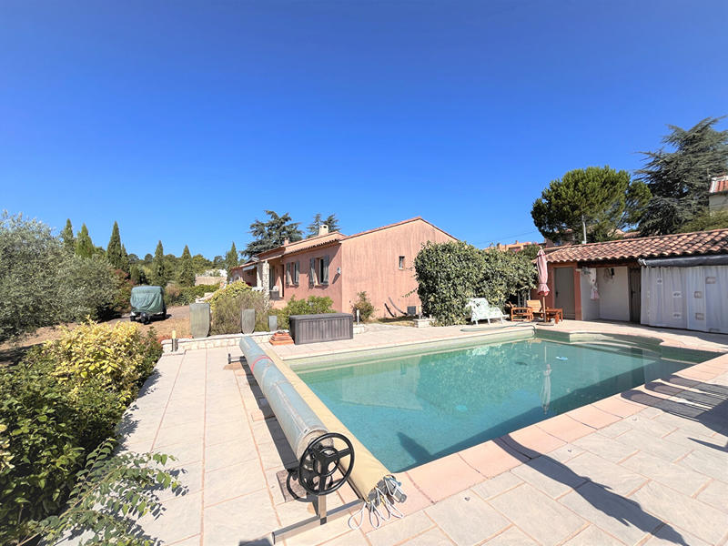 Villa - 116 m² - 5 pièces