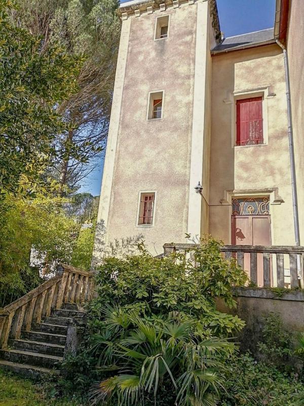 Maison - 240 m² - 9 pièces