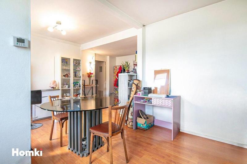 Appartement - 82 m² - 4 pièces