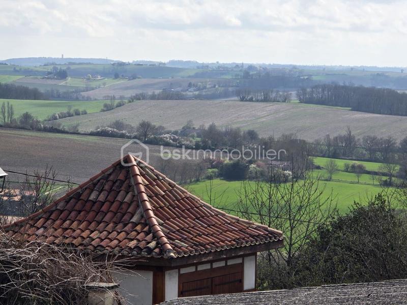 Propriété - 181 m² - 5 pièces