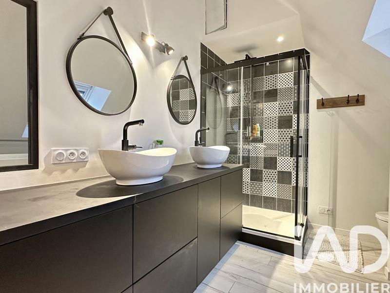 Maison de ville - 167 m² - 7 pièces