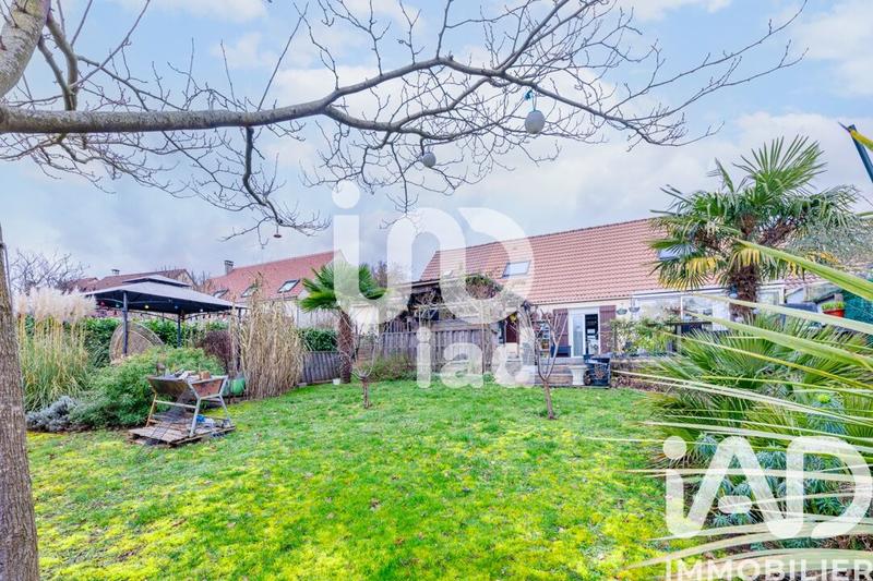 Maison - 127 m² - 8 pièces