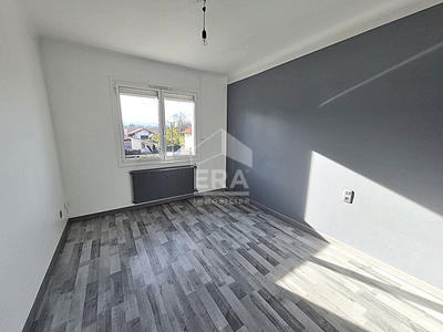 Maison - 83 m² - 4 pièces