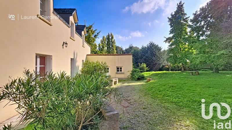 Maison - 251 m² - 10 pièces