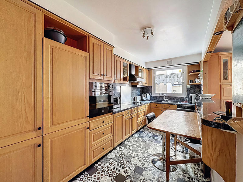 Appartement - 120 m² - 4 pièces