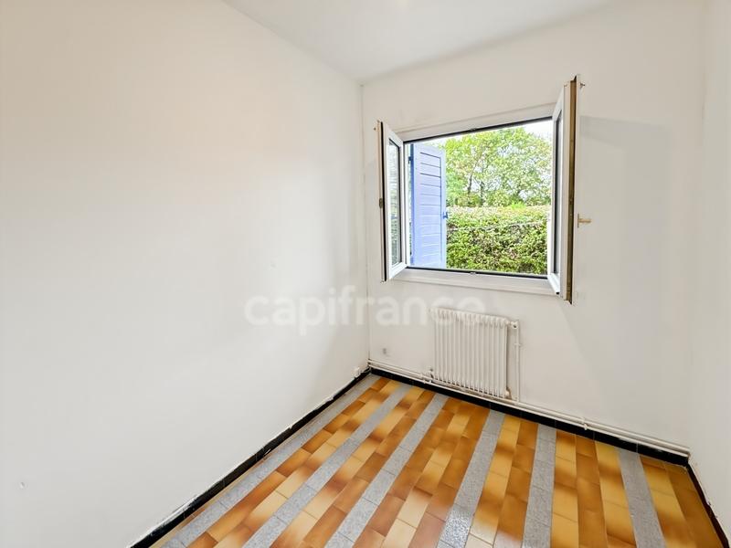 Local commercial - 106 m² - 5 pièces