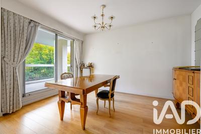 Appartement - 104 m² - 4 pièces