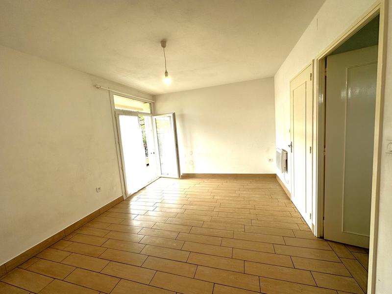 Maison - 231 m² - 10 pièces