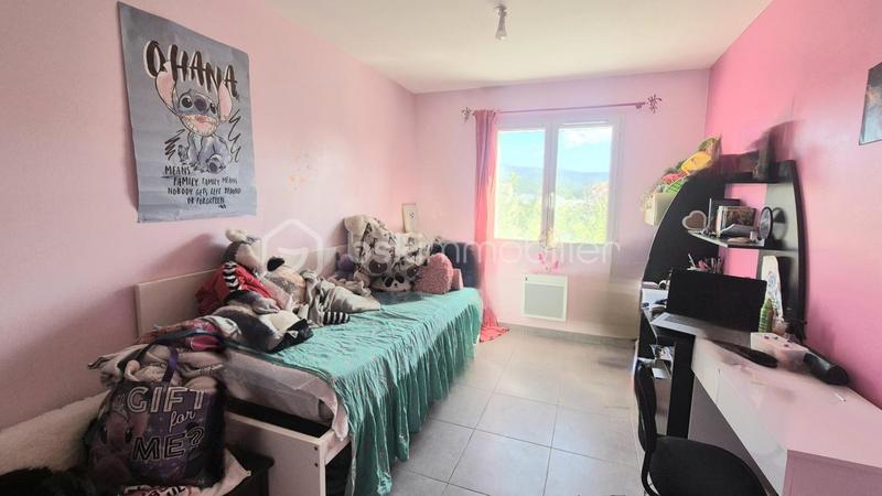 Villa - 80 m² - 4 pièces