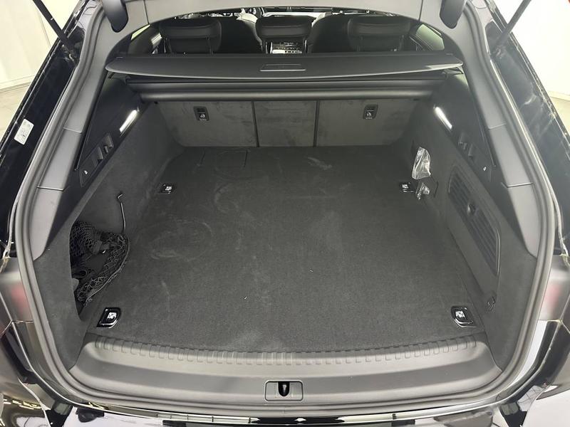 Audi A6 Avant 50 TFSIe 299 ch s tronic 7 Quattro s line