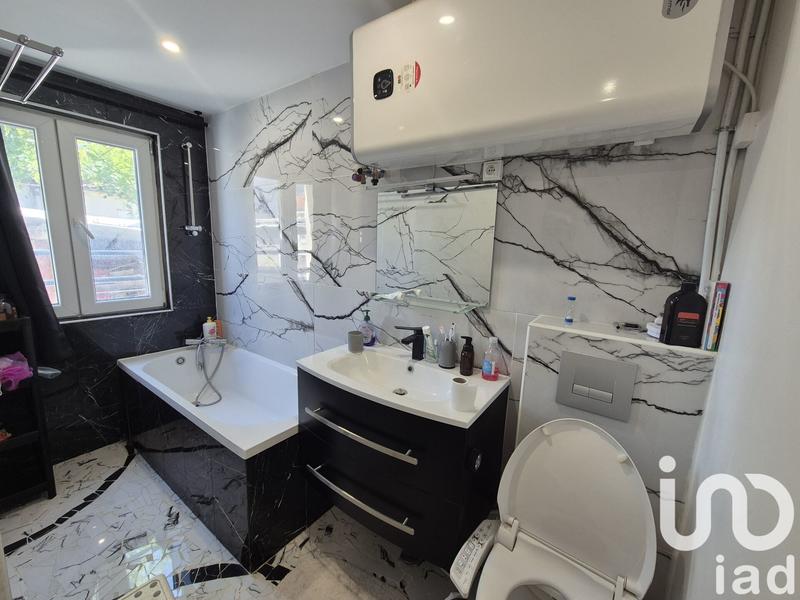 Appartement - 70 m² - 4 pièces