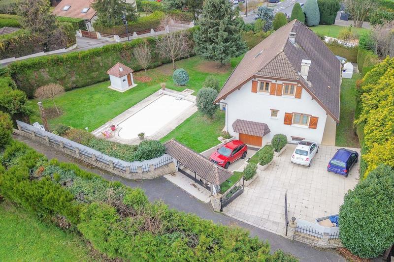 Maison - 142 m² - 6 pièces