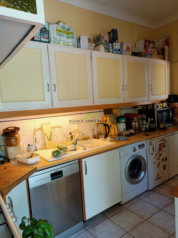 Propriété - 209 m² - 7 pièces