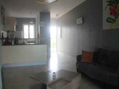 Appartement - 75 m² - 3 pièces