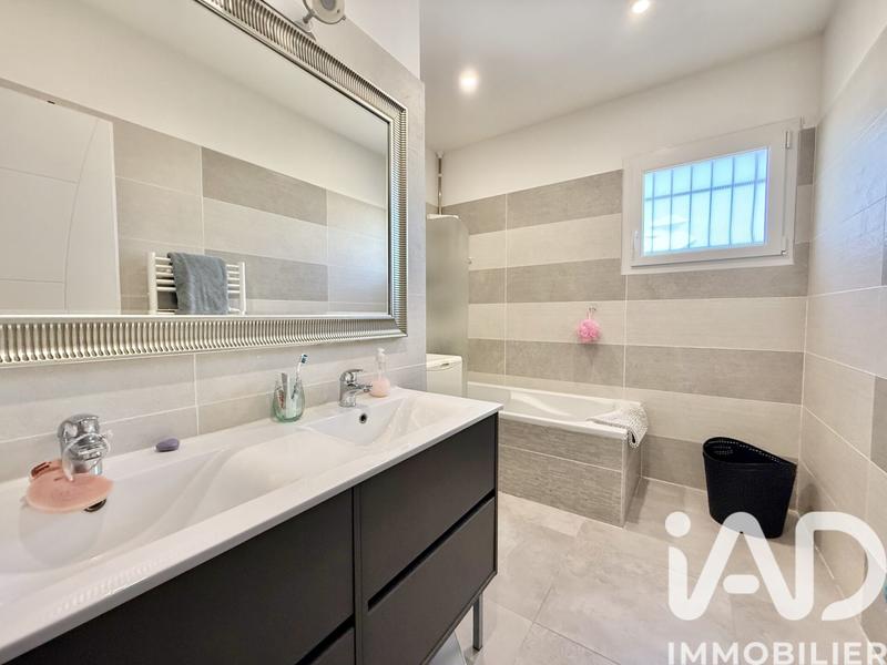 Maison - 136 m² - 7 pièces