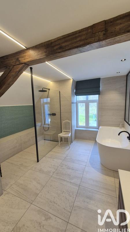 Maison - 452 m² - 14 pièces