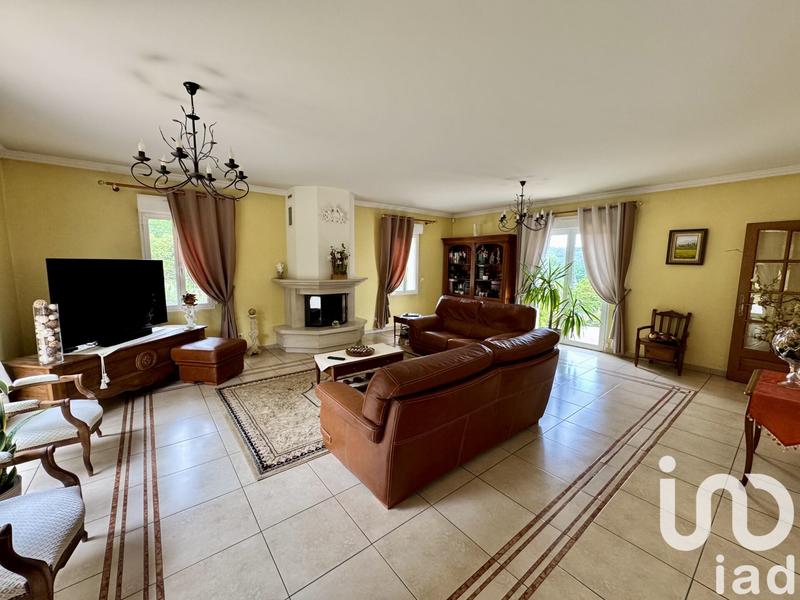 Maison - 273 m² - 7 pièces