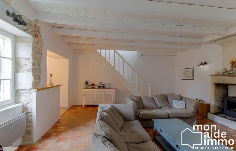 Maison traditionnelle - 139 m² - 6 pièces