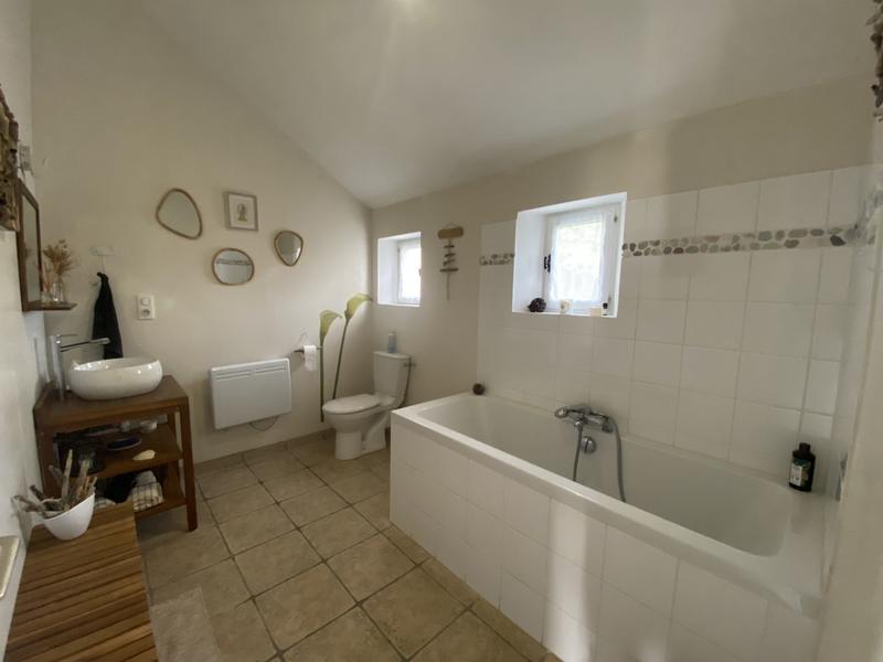 Maison - 90 m² - 3 pièces