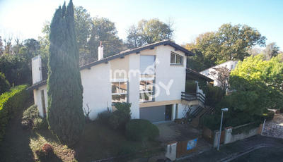 Villa - 158 m² - 6 pièces