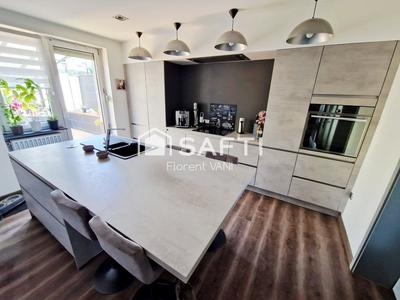 Maison - 155 m² - 7 pièces