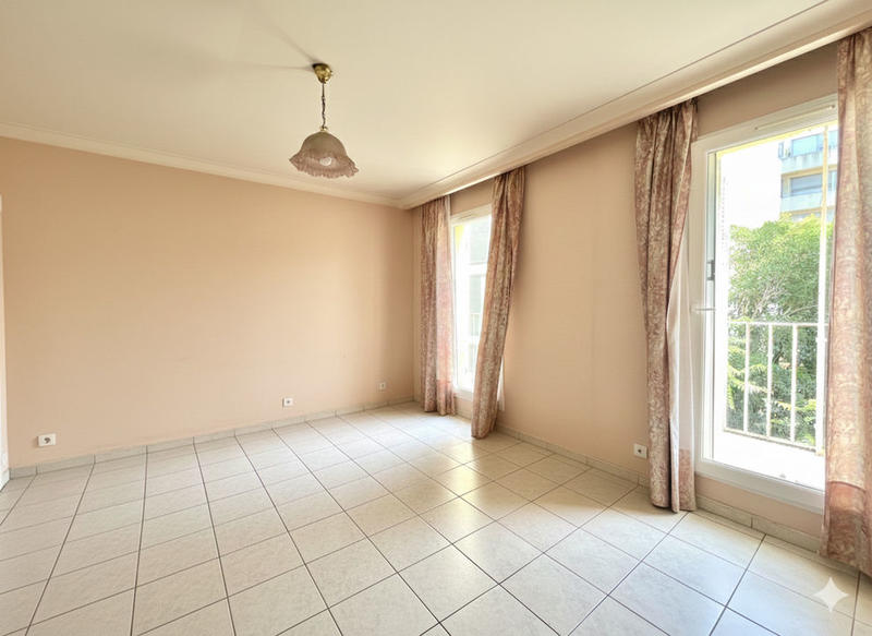 Maison - 178 m² - 7 pièces