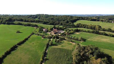 Maison - 375 m² - 17 pièces