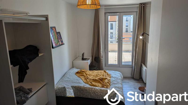 Chambre - 24 m² - 1 pièce