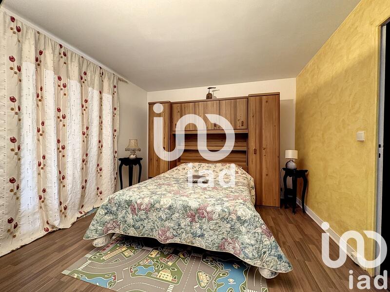 Maison - 189 m² - 7 pièces