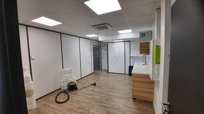 Bureau - 287 m² - 1 pièce