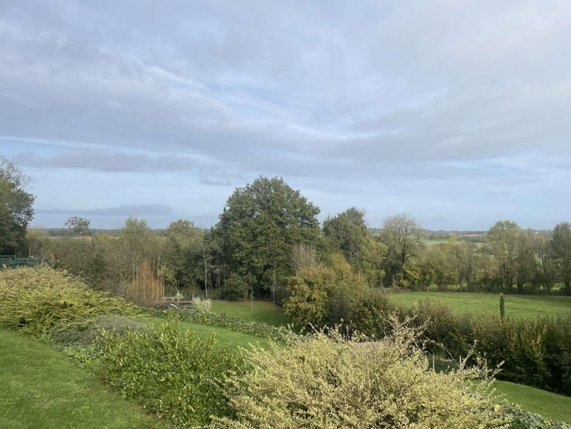 Maison - 80 m² - 5 pièces