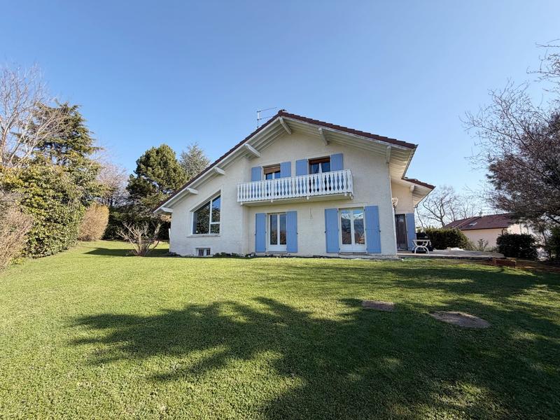 Maison - 151 m² - 6 pièces