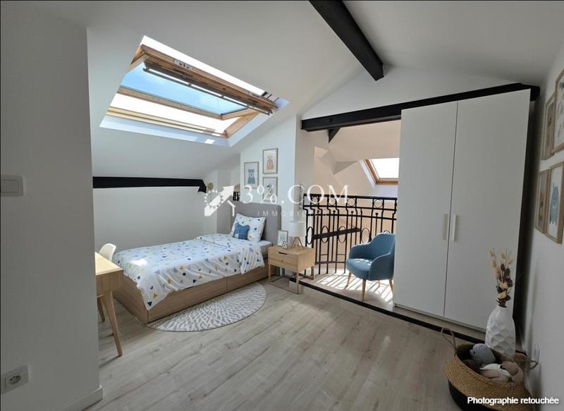 Loft - 91 m² - 2 pièces