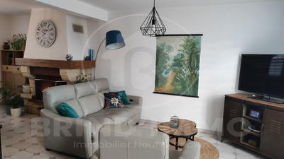 Maison - 95 m² - 5 pièces