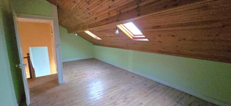 Maison - 102 m² - 5 pièces