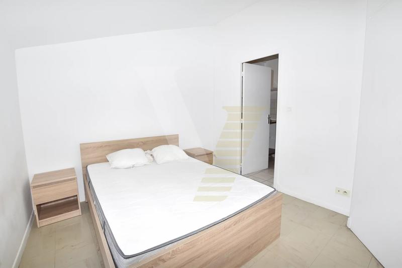 Immeuble - 125 m² - 8 pièces