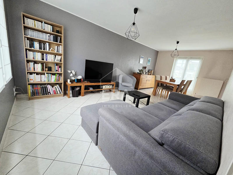 Maison - 95 m² - 6 pièces