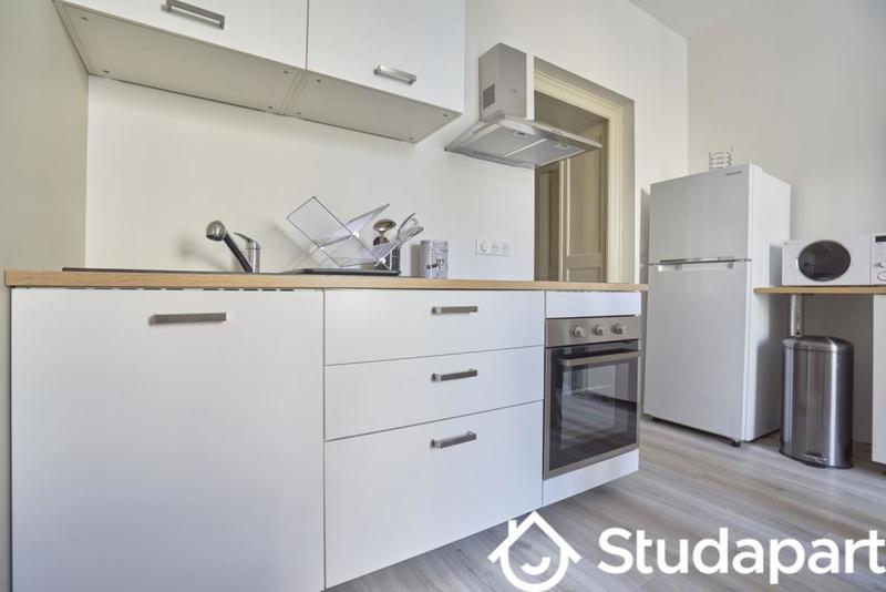 Chambre - 13 m² - 1 pièce